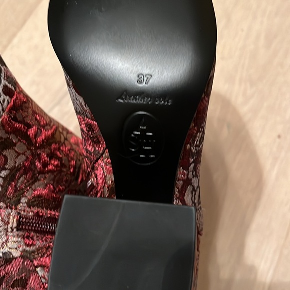 Cute Ankle boots - Picture 5 of 6